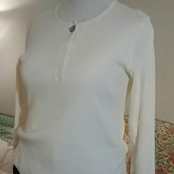 98% cotton pullover career or sport blouse