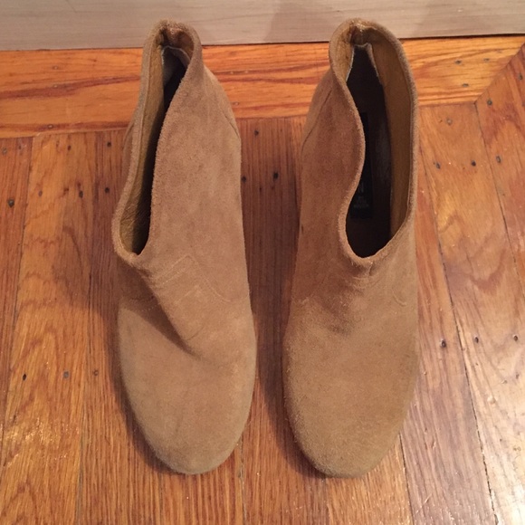 Steven by Steve Madden Shoes - Steven by Steve Madden camel ankle boots