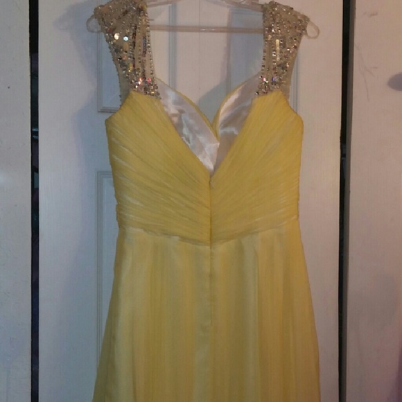 Mac duggal prom dress - Picture 3 of 4