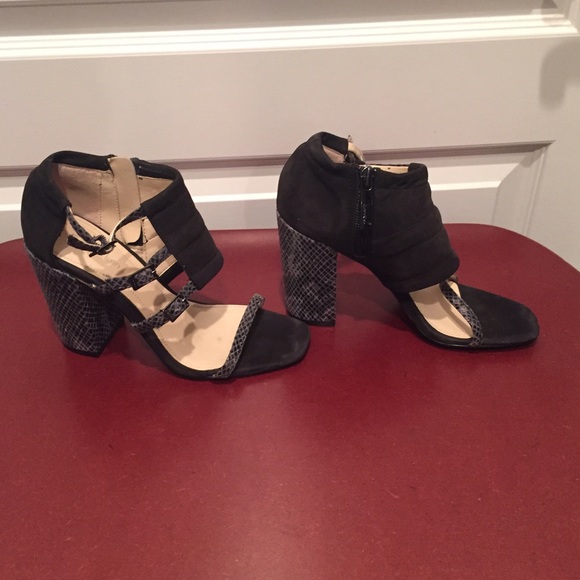 Gorgeous pair of shoes