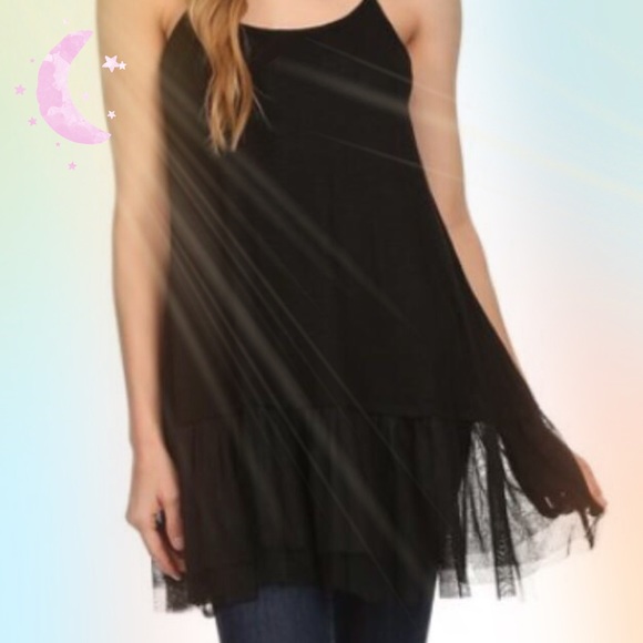 💥HP 12/6💥SPAGHETTI STRAP TUNIC WITH TULLE DETAIL - Picture 3 of 3