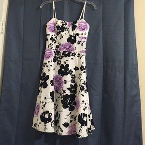 A beautiful sweetheart, line A dress!