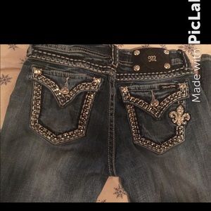 NWOT MISS ME CAPRIS 👑