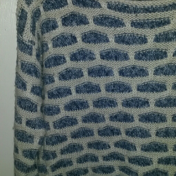 Fuzzy sweater! - Picture 2 of 3