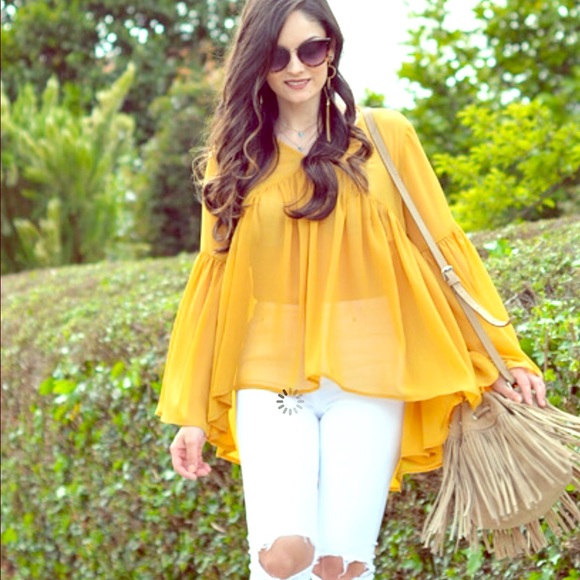 🚫Sold🚫Mustard blouse