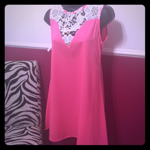 🚫Sold🚫 Hot pink & white lace dress.