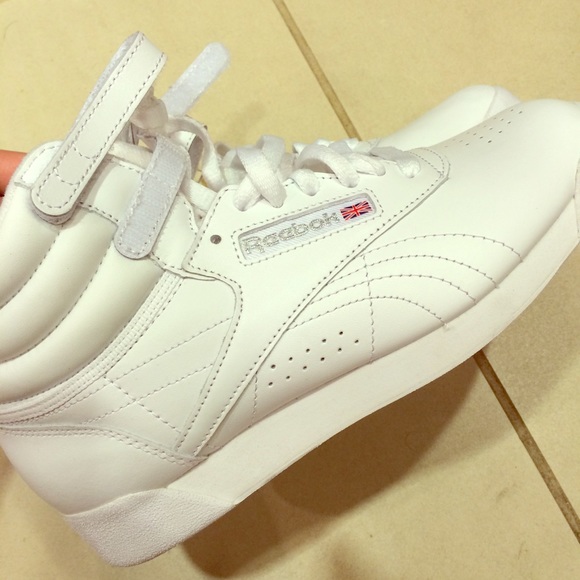 Reebok classic size 7