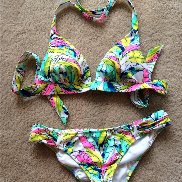 NWOT Victoria's Secret swimsuit