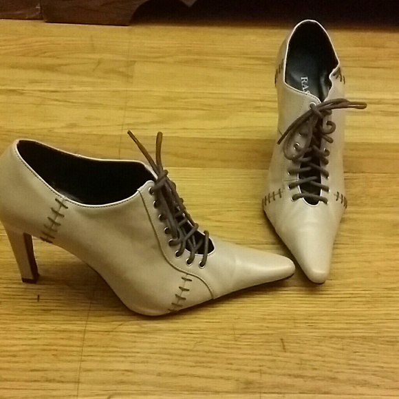 Lace up heel - Picture 1 of 4
