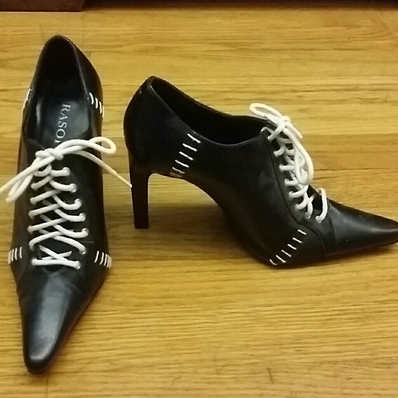 Black and white lace up heels - Picture 1 of 4