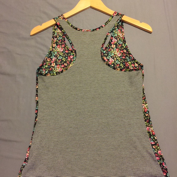 Floral and Stripes! - Picture 2 of 2