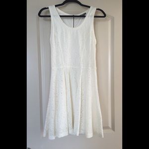Express White Lace Sleeveless Dress