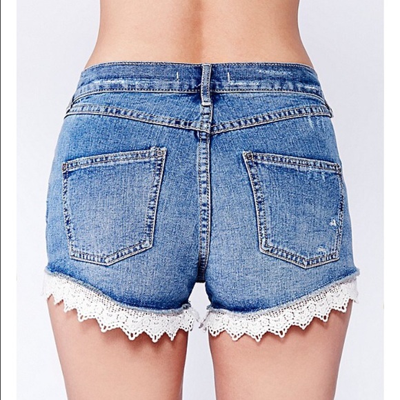 Free People Lacey denim cutoff shorts - Picture 2 of 4
