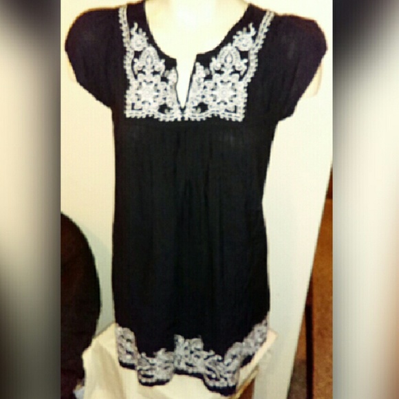 💏Embroidered navy blue dress