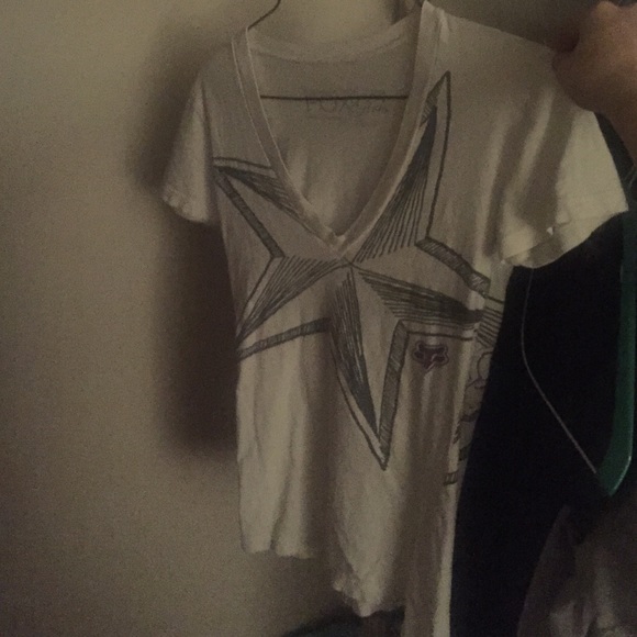 V neck stars shirt. Size small.