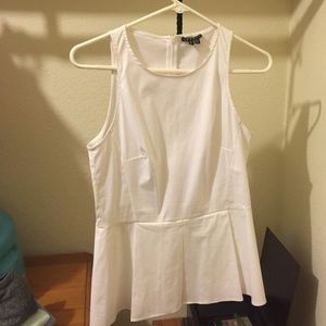 Theory white top