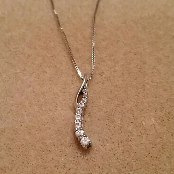 Silver line with gems necklace