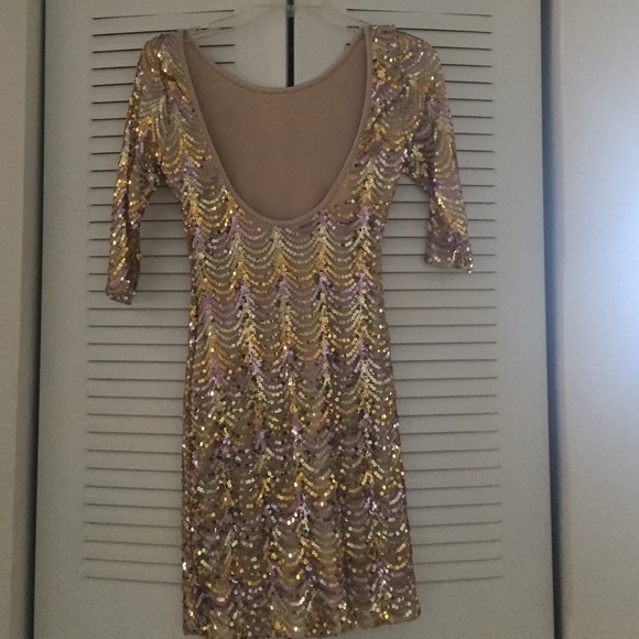 Bodycon Sequin dress - Picture 3 of 3