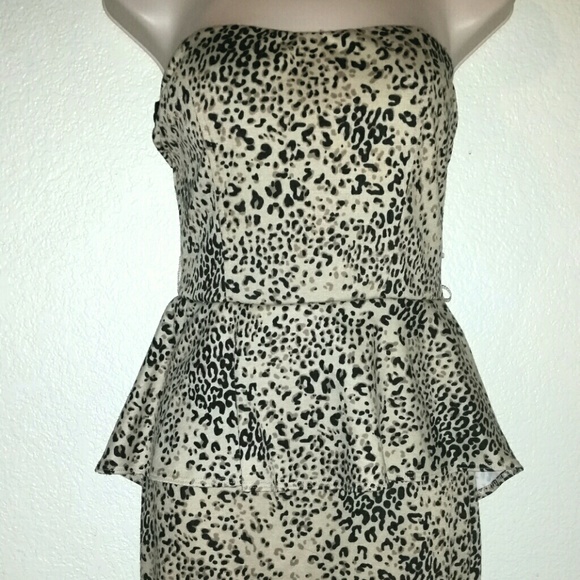 Guess leopard print peplum strapless dress