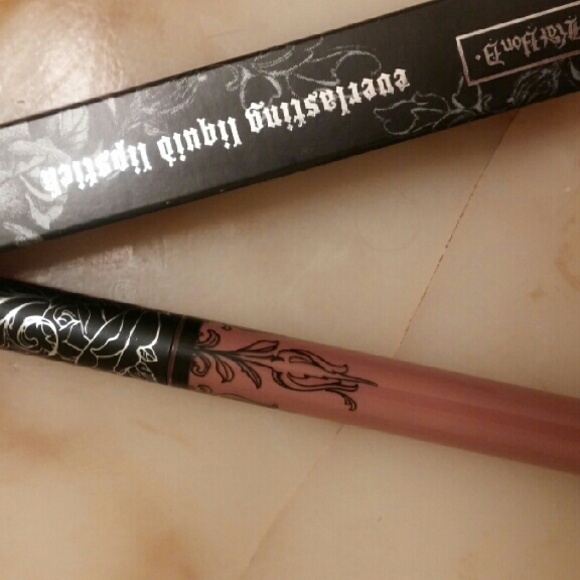 Kat Von D Everlasting Liquid Lipstick