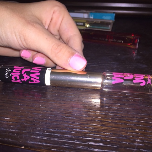 Juicy couture roll on duo.