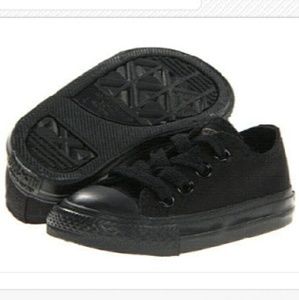 NWOT Toddler boys all black converse