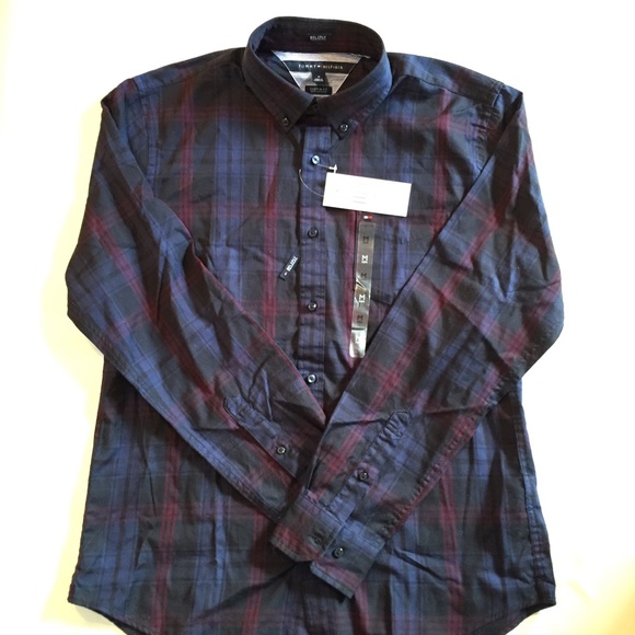 NWT men's custom fit Tommy Hilfiger shirt M