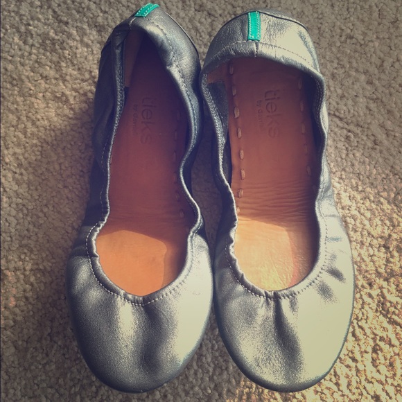 Tieks Pewter Metallic Size 7