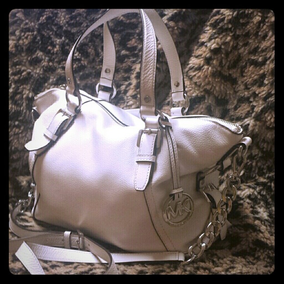 Tristan in Optic White