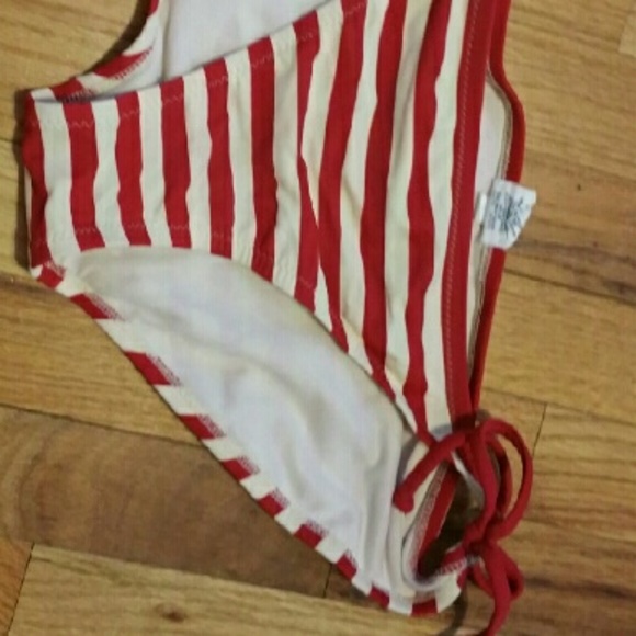 Just in! Red & white striped string bikini bottoms