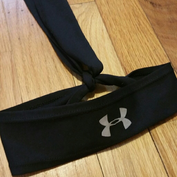 Under Armour tie back headband