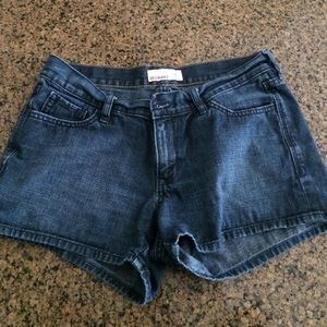 Cute old navy shorts!