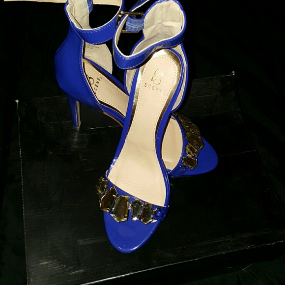 Something Blue! ! - Picture 2 of 4