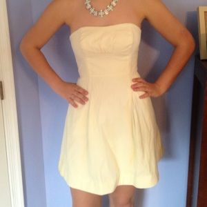 Strapless dress