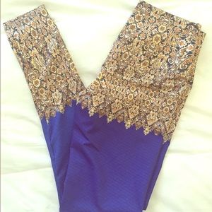 Om Shanti yoga leggings