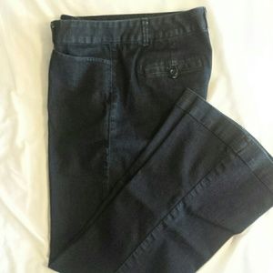 Limited Fit & Flare Jeans