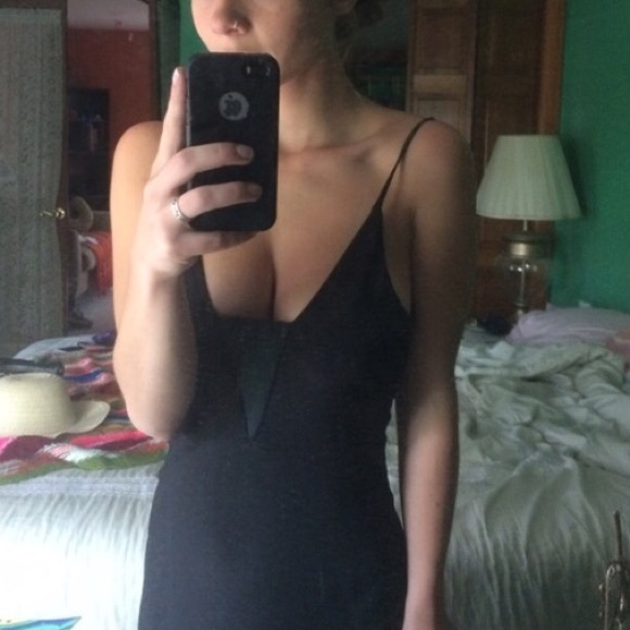 SOLD Backless Prom dress - Picture 2 of 4