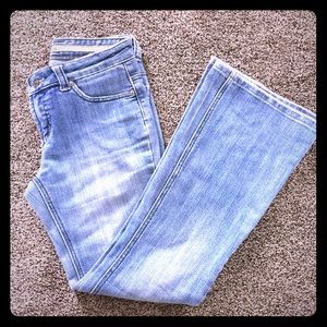 Refuge Jeans 👖😊❤️