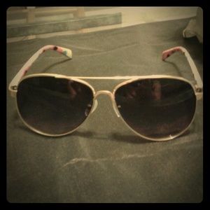 Aviator sunglasses