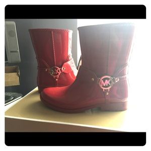 Michael khors rain boots