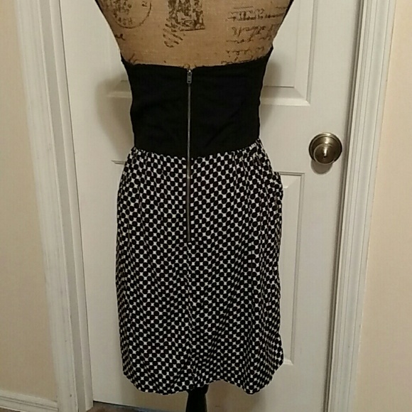 Strapless dress - Picture 2 of 2