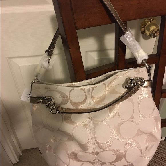 Coach hobo medium purse