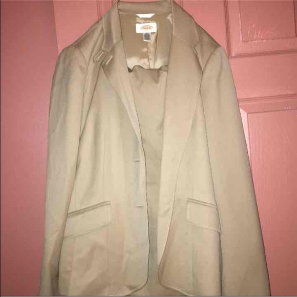 Ladies 2pc talbots suit