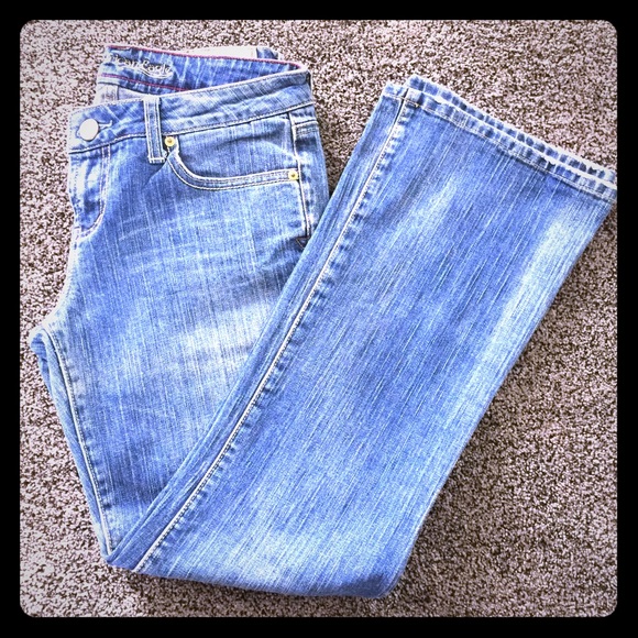 American Eagle Hipster Jeans New. 👖❤️☺️