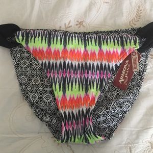 Bikini bottoms