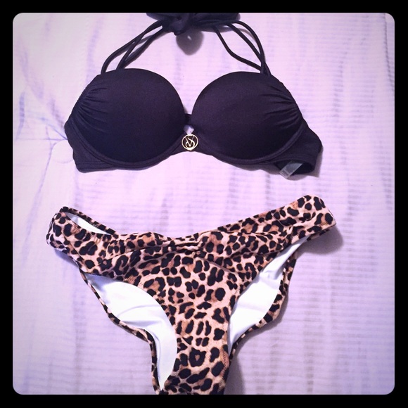 Victoria's Secret bikini set