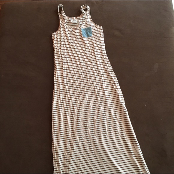 〰 LOWEST 〰 Stripped Maxi With Blue Pocket