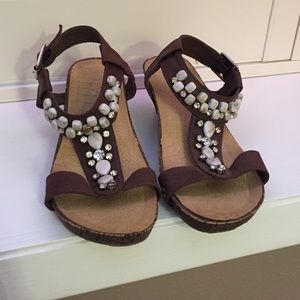 Wedge sandles - brown