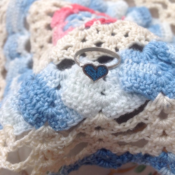 💙Turquoise heart ring - Picture 3 of 4