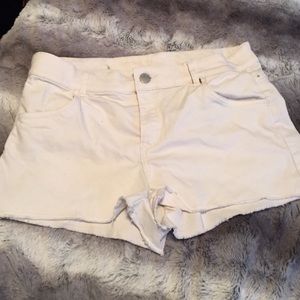 H&M white shorts